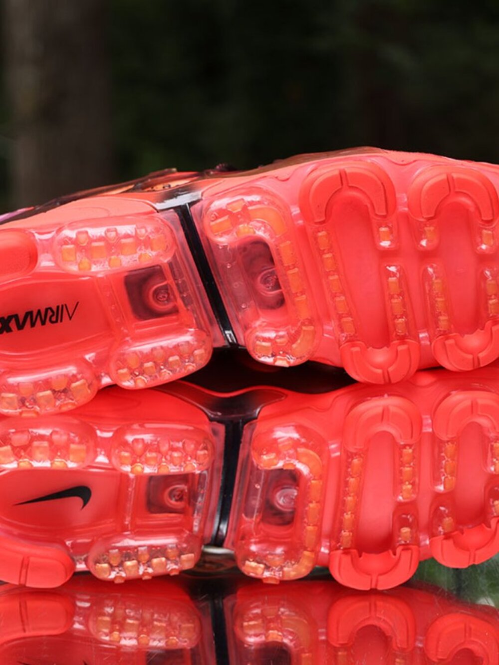 Nike Air Vapormax Plus Laser Crimson - Picture 15 of 15